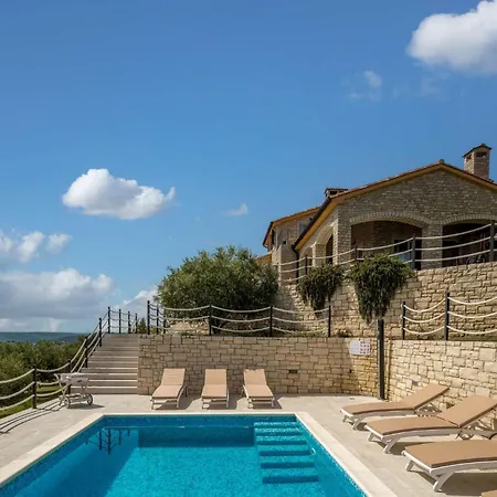 Ferienhaus David *